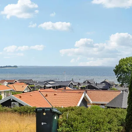 Dom wakacyjny Beautiful Home In Bjert With Sauna *