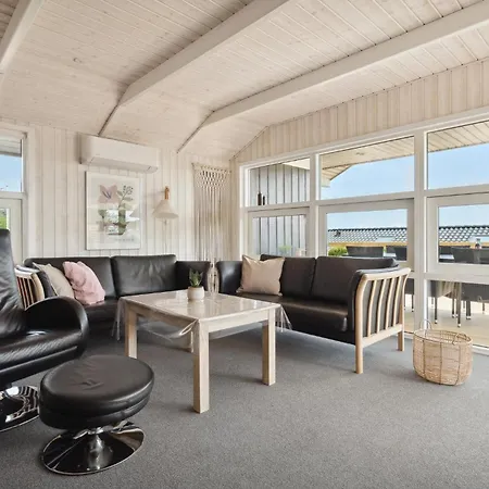 Beautiful In Bjert With House Sea View *